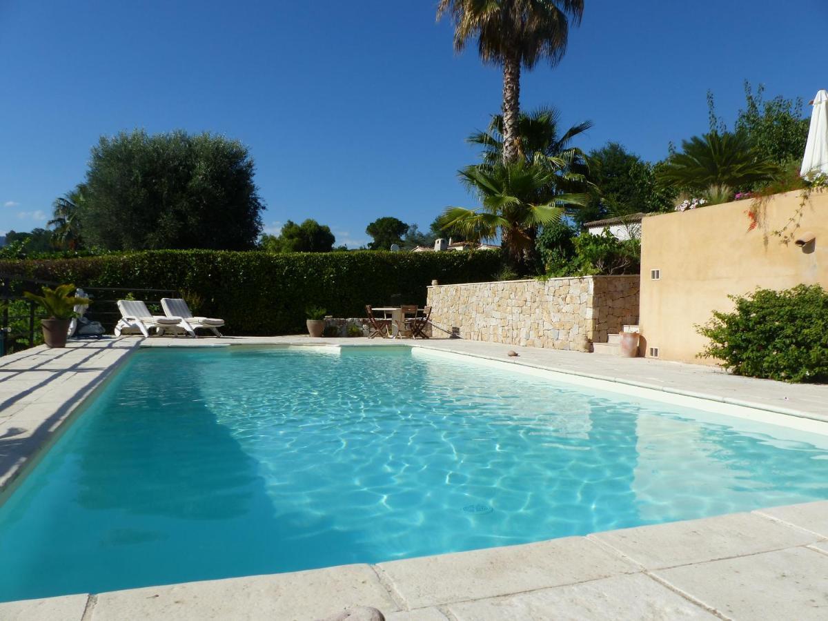 Les Collines De St Paul Bed and Breakfast Σαιν-Πολ-ντε-Βανς Εξωτερικό φωτογραφία