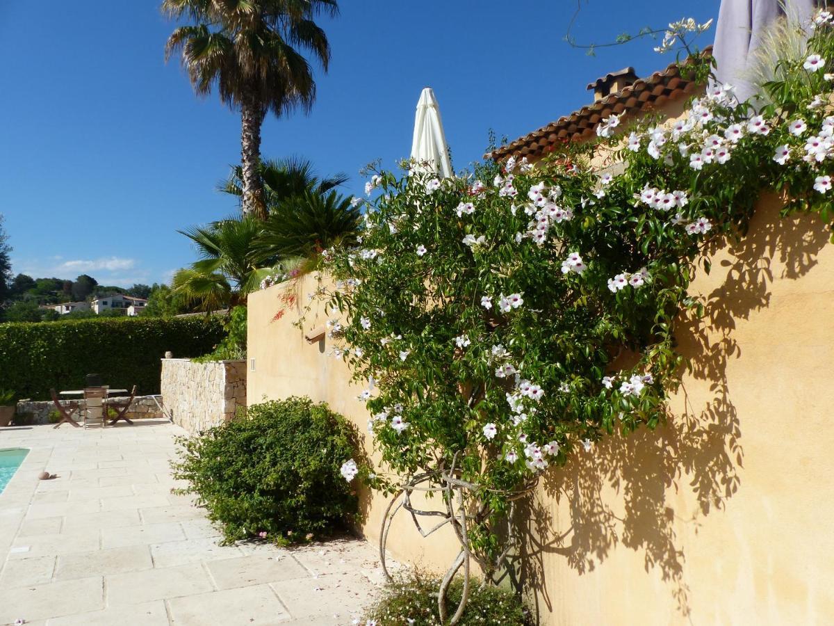 Les Collines De St Paul Bed and Breakfast Σαιν-Πολ-ντε-Βανς Εξωτερικό φωτογραφία