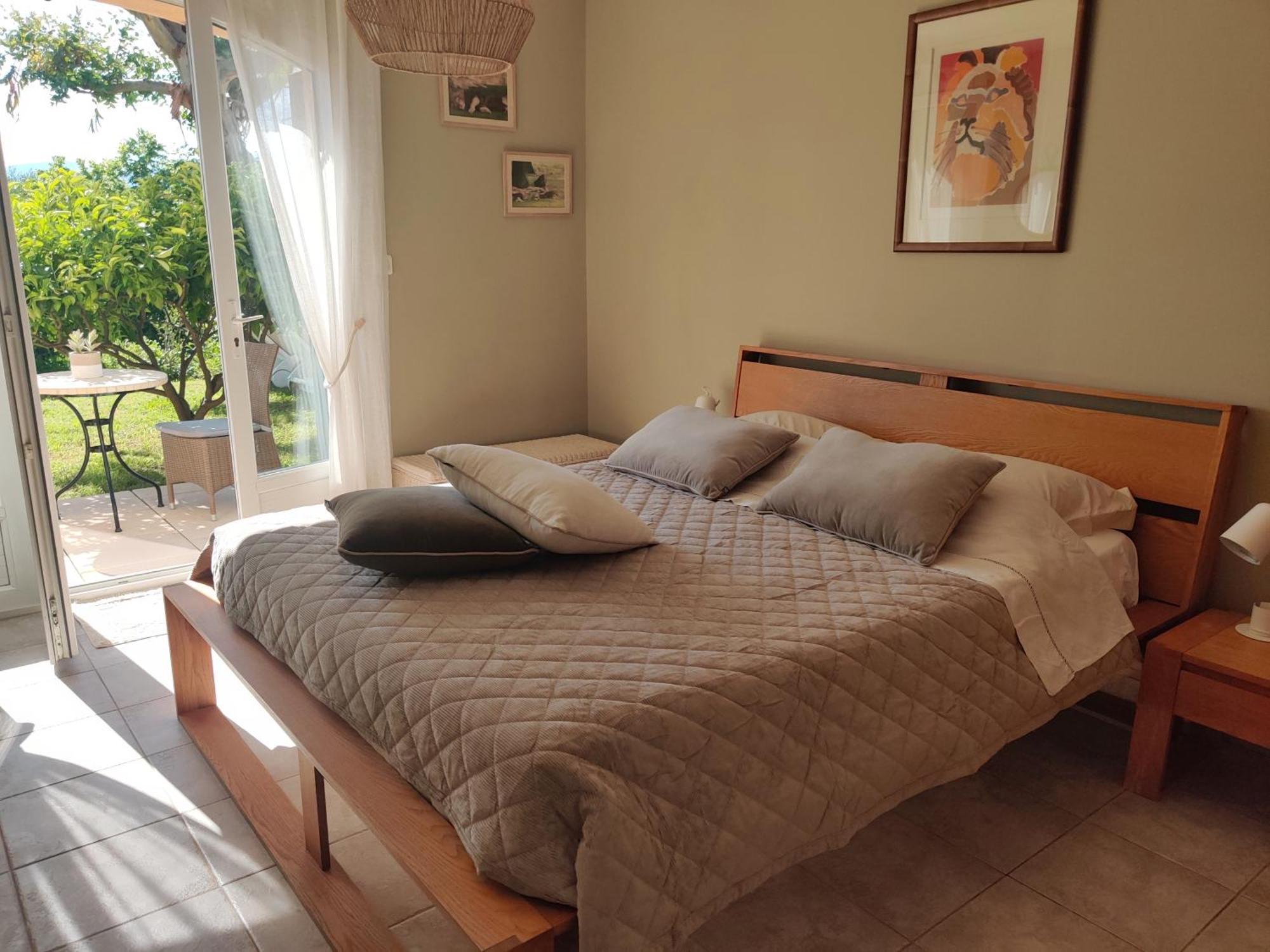 Les Collines De St Paul Bed and Breakfast Σαιν-Πολ-ντε-Βανς Εξωτερικό φωτογραφία